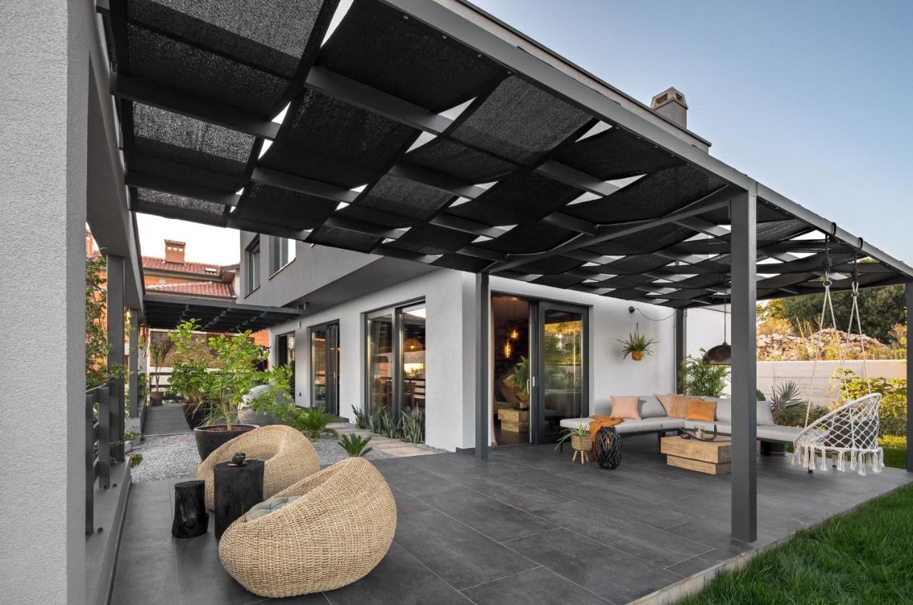 Villa Merapi Sveti Lovreč Pazenatički Екстериор снимка